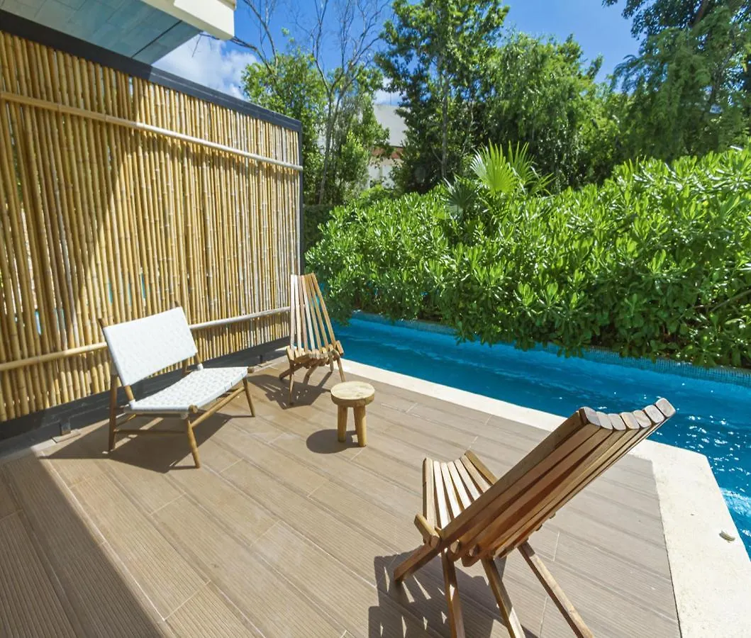 Paramar Ve 005 New Swim Up With Private Jacuzzi Tulum Lejlighed